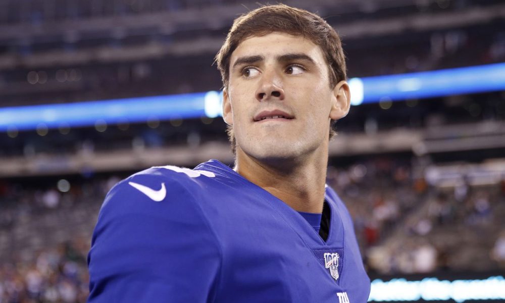 Big Blue Report: Daniel Jones Impressive Debut - Back Sports Page