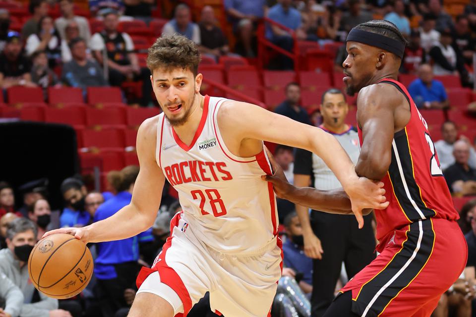 7 Players Who Will Have a Breakout Sophomore Season - Back Sports Page