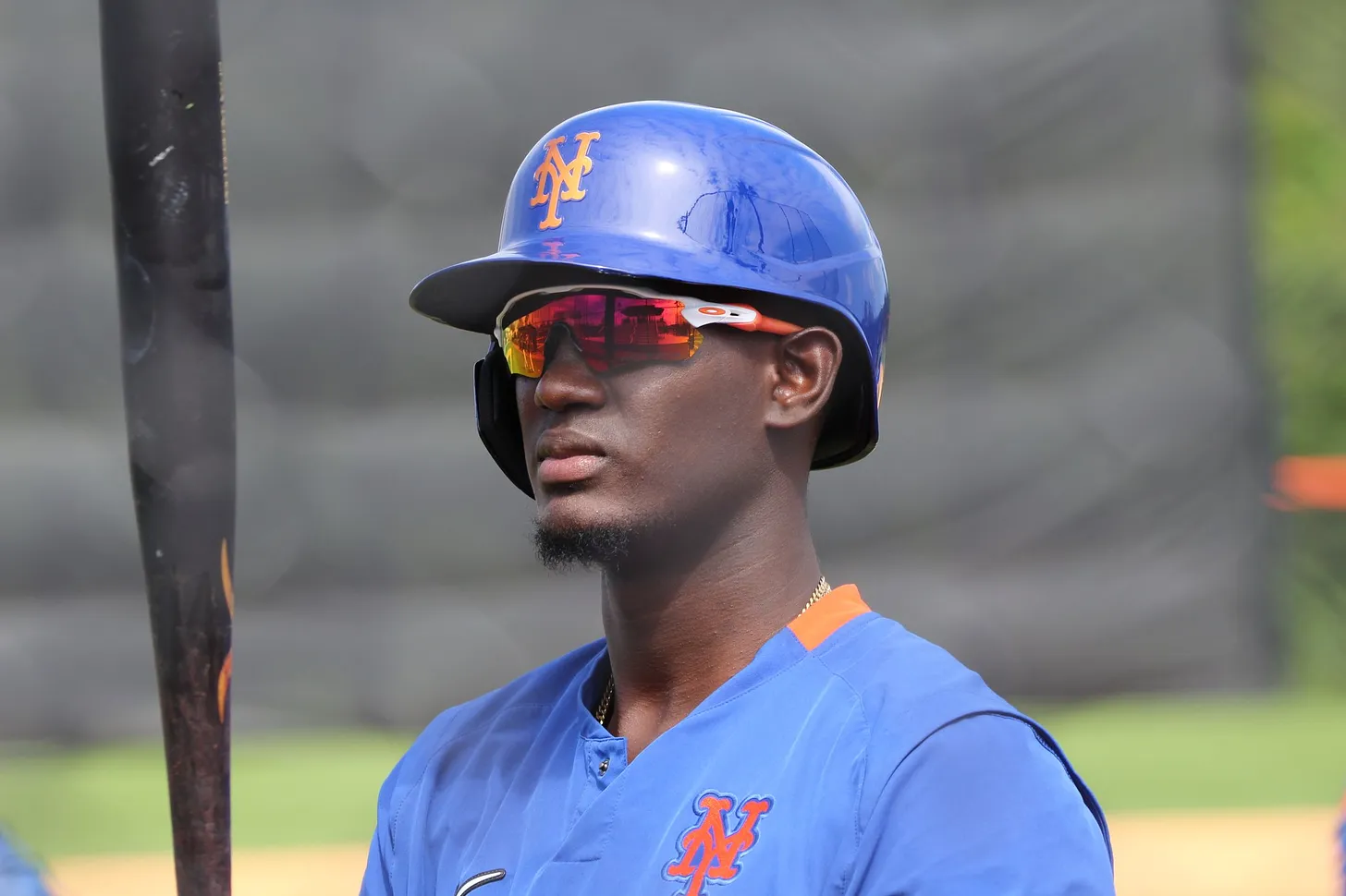 Ronny Mauricio stands during batting practice for the New York Mets.