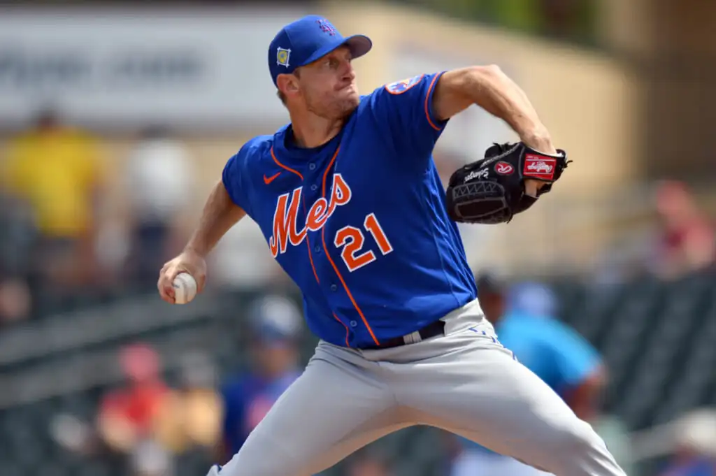 Max Scherzer pitches for the New York Mets during a Spring Training game.