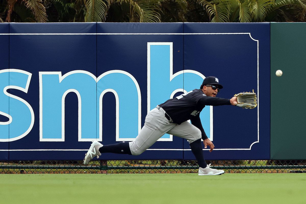 Trent Grisham makes a play during Spring Training for the New York Yankees.