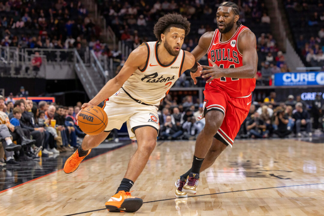 Pistons jerseys versus bulls