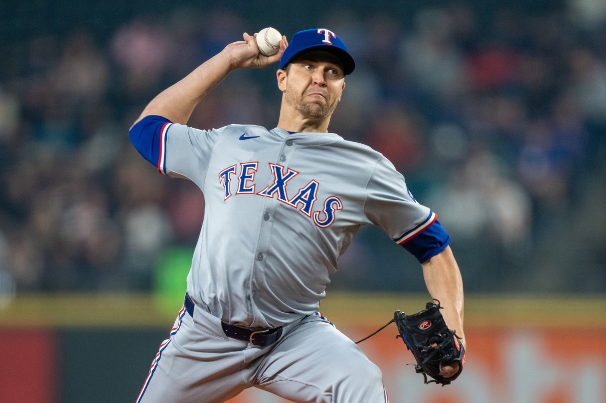 Jacob deGrom pitches on the road for the Texas Rangers.